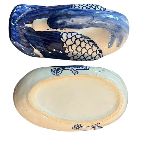 Vintage Blue & White Porcelain Swan Trinket Box | Cobalt Ceramic Covered Dish - Picture 6 of 7